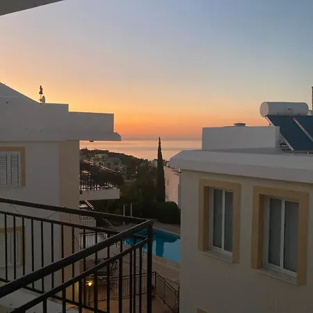 Akamas Bayview Lägenhet