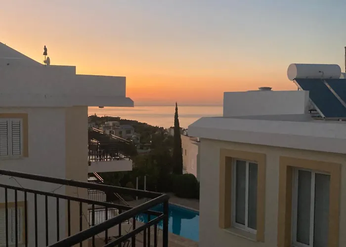 Akamas Bayview Lägenhet